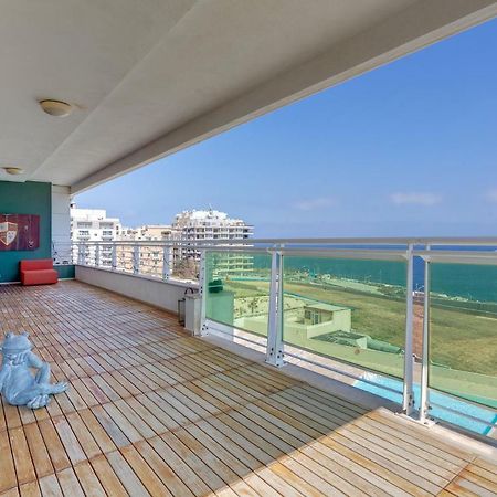 Seafront Apartment In Sliema With Pool, Upmarket Complex Zewnętrze zdjęcie