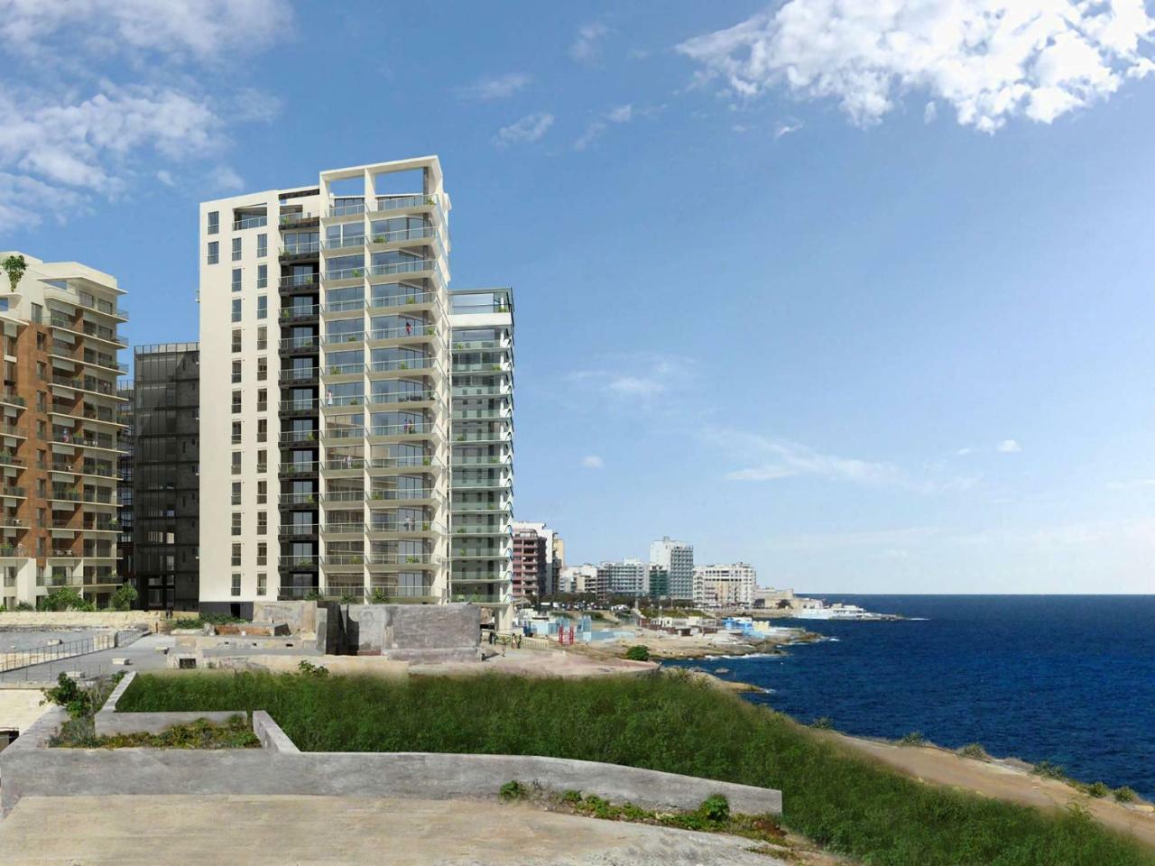 Seafront Apartment In Sliema With Pool, Upmarket Complex Zewnętrze zdjęcie